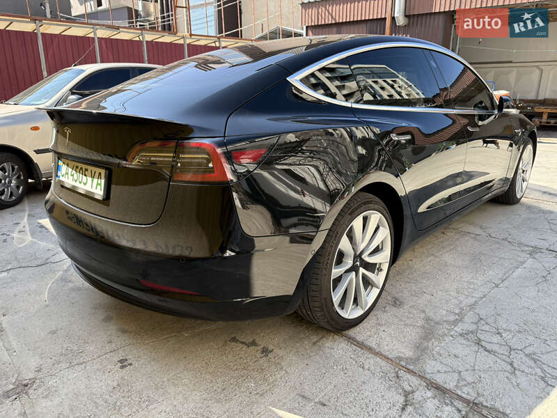 Седан Tesla Model 3 2018 в Умани фото 106 Седан Tesla Model 3 2018 в Умани
