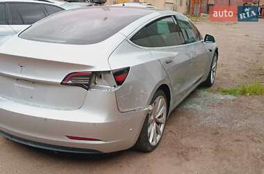 Седан Tesla Model 3 2018 в 