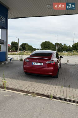 Седан Tesla Model 3 2021 в 