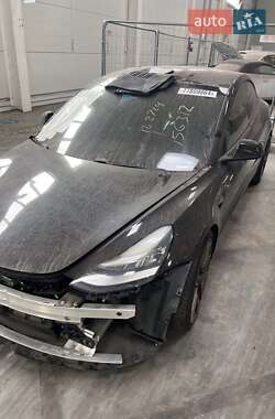 Седан Tesla Model 3 2018 в 