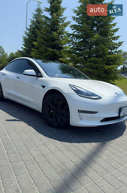 Седан Tesla Model 3 2022 в Одесі
