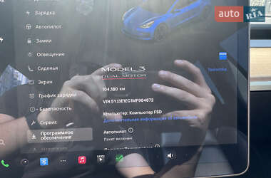 Седан Tesla Model 3 2021 в 