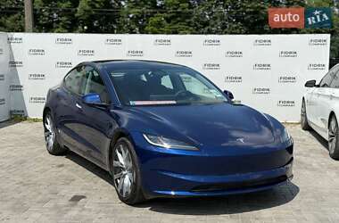 Седан Tesla Model 3 2024 в Луцьку