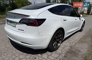 Седан Tesla Model 3 2020 в 