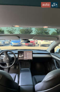 Седан Tesla Model 3 2022 в Одессе