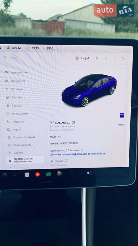 Седан Tesla Model 3 2018 в Жовкві