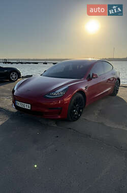 Седан Tesla Model 3 2018 в Николаеве
