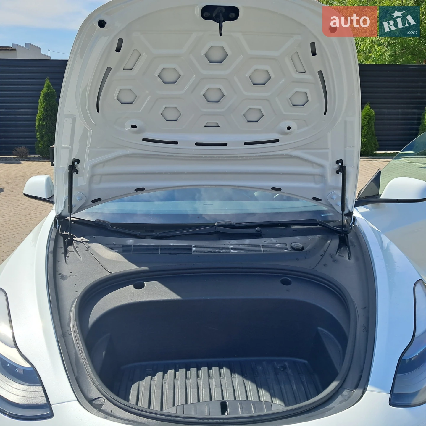 2020 Tesla Model 3 - мініатюра 12