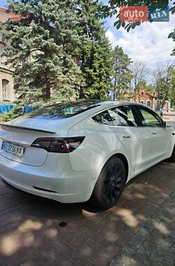 Седан Tesla Model 3 2019 в 