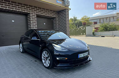 Седан Tesla Model 3 2018 в 