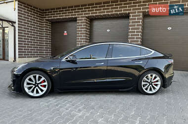 Седан Tesla Model 3 2018 в 