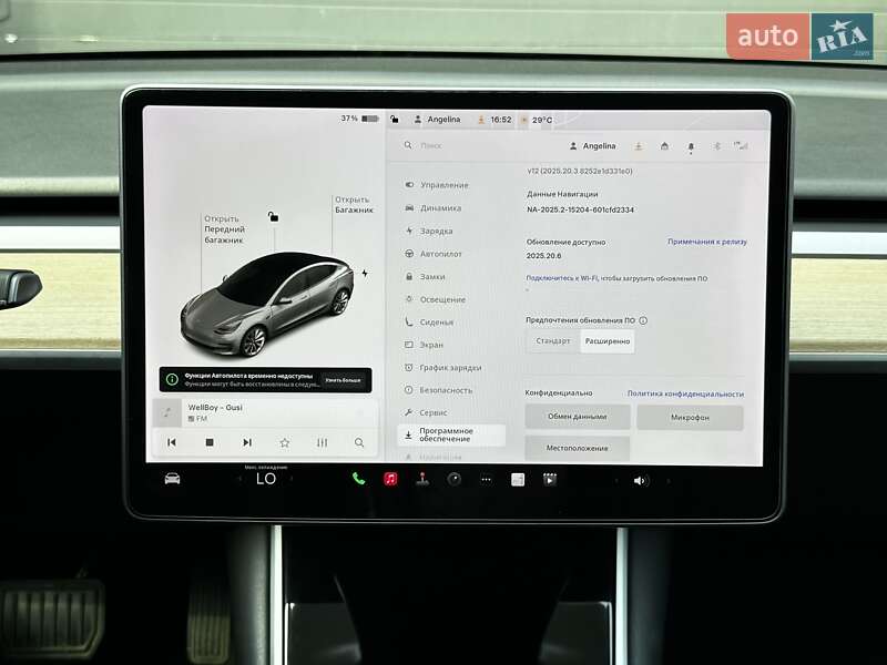 Седан Tesla Model 3 2018 в Києві