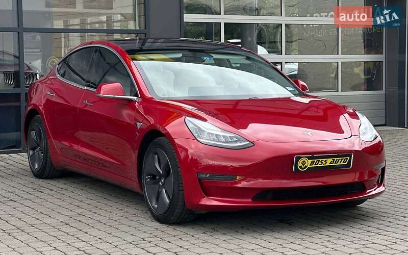 Tesla Model 3 2018