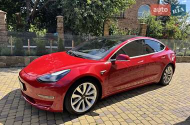 Седан Tesla Model 3 2018 в 