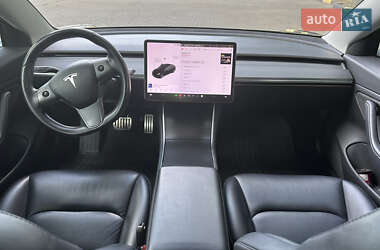 Седан Tesla Model 3 2018 в 