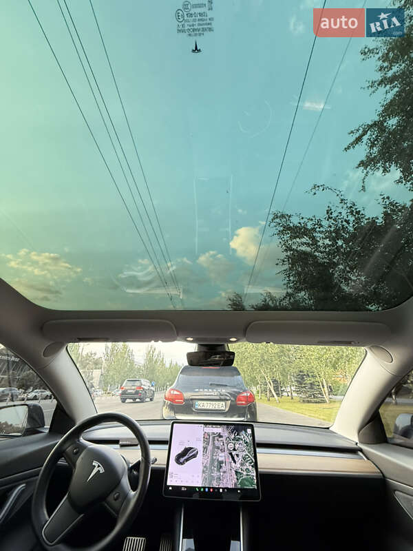 Седан Tesla Model 3 2019 в Харькове