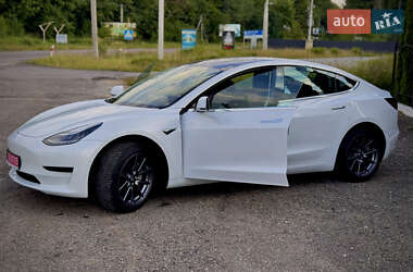 Седан Tesla Model 3 2019 в Дрогобыче