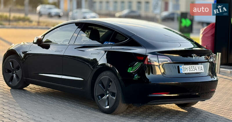 Седан Tesla Model 3 2022 в Одесі