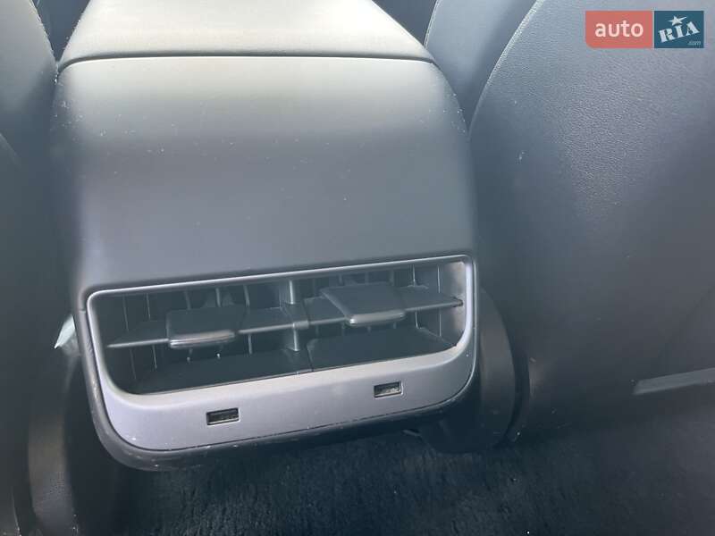 Седан Tesla Model 3 2020 в Кропивницькому фото 10 Седан Tesla Model 3 2020 в Кропивницькому
