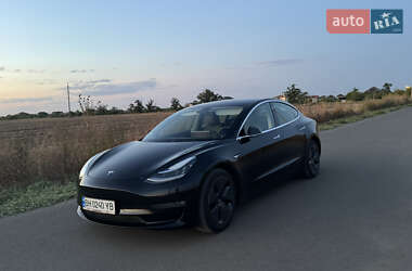 Седан Tesla Model 3 2019 в Одессе