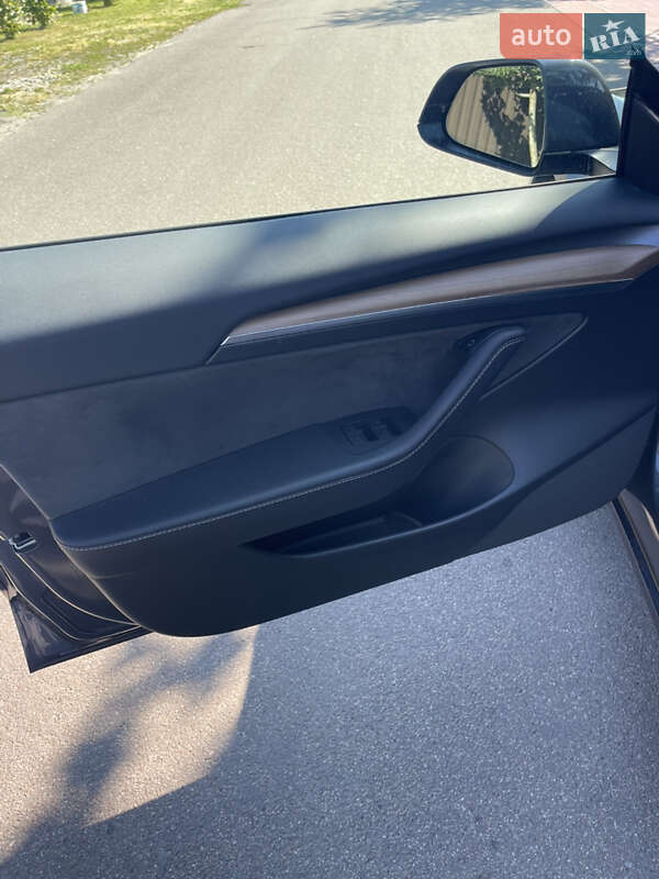 Седан Tesla Model 3 2023 в Софиевской Борщаговке фото 12 Седан Tesla Model 3 2023 в Софиевской Борщаговке