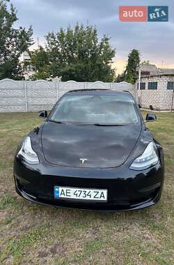 Седан Tesla Model 3 2018 в 