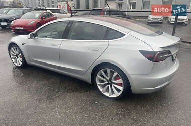 Седан Tesla Model 3 2018 в 
