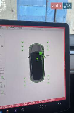 Седан Tesla Model 3 2022 в Харькове