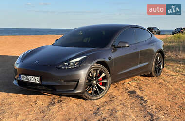Седан Tesla Model 3 2020 в Одессе