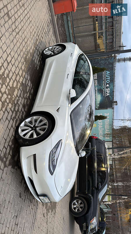Седан Tesla Model 3 2020 в Харькове