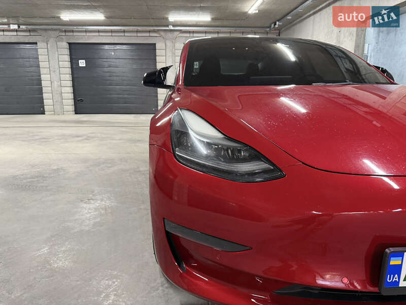 Седан Tesla Model 3 2022 в Белой Церкви