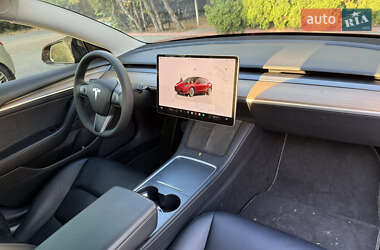 Седан Tesla Model 3 2022 в Білій Церкві