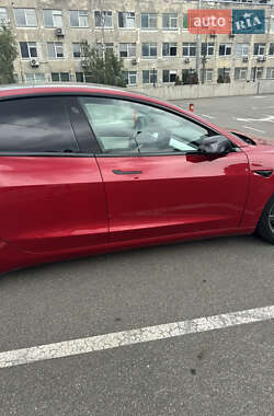Седан Tesla Model 3 2018 в 