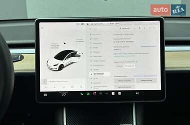Седан Tesla Model 3 2019 в 