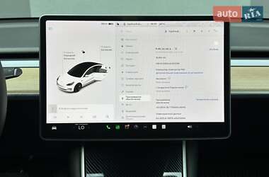 Седан Tesla Model 3 2019 в 