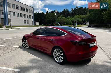 Седан Tesla Model 3 2019 в 