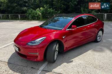 Седан Tesla Model 3 2019 в 