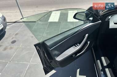 Седан Tesla Model 3 2024 в 