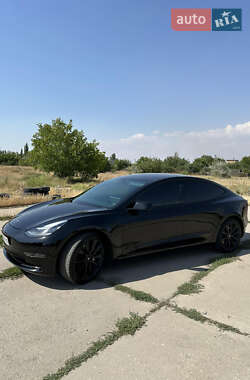 Седан Tesla Model 3 2019 в 