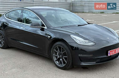 Седан Tesla Model 3 2018 в 