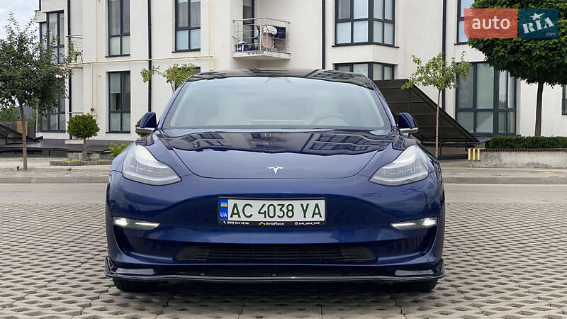 Седан Tesla Model 3 2018 в Луцке фото 43 Седан Tesla Model 3 2018 в Луцке