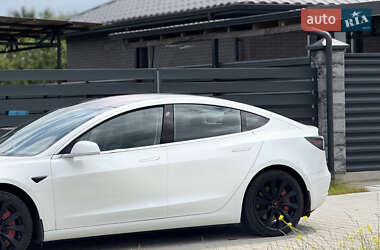 Седан Tesla Model 3 2018 в 