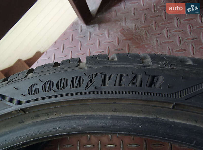 Седан Tesla Model 3 2021 в Дніпрі