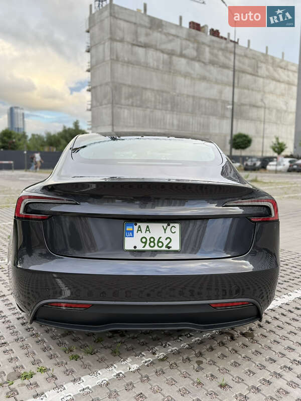 Седан Tesla Model 3 2024 в Киеве фото 7 Седан Tesla Model 3 2024 в Киеве