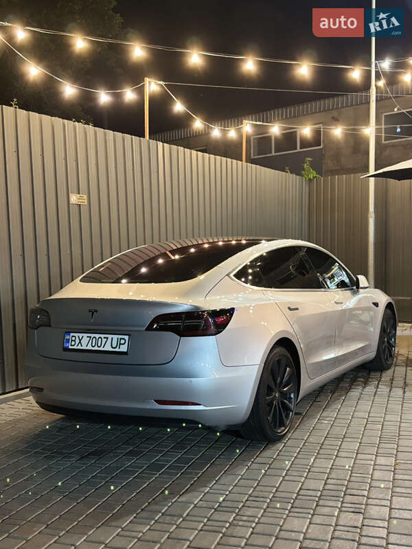 Седан Tesla Model 3 2018 в Каменец-Подольском