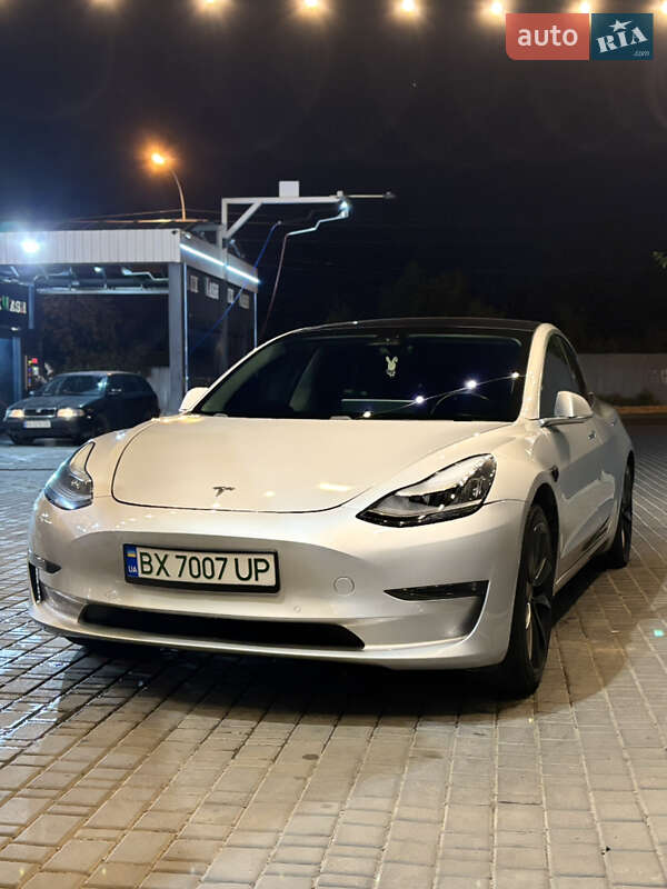 Седан Tesla Model 3 2018 в Каменец-Подольском