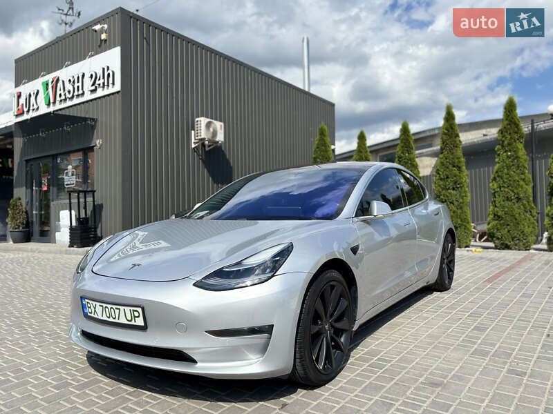Седан Tesla Model 3 2018 в Каменец-Подольском