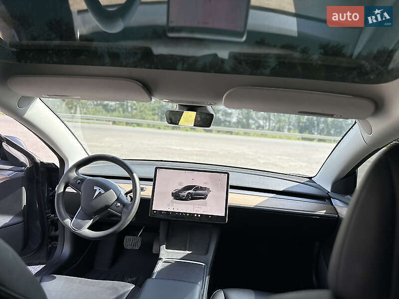 Седан Tesla Model 3 2022 в Хмельницькому