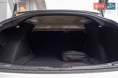 Седан Tesla Model 3 2023 в 