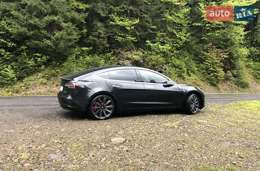 Седан Tesla Model 3 2019 в Киеве